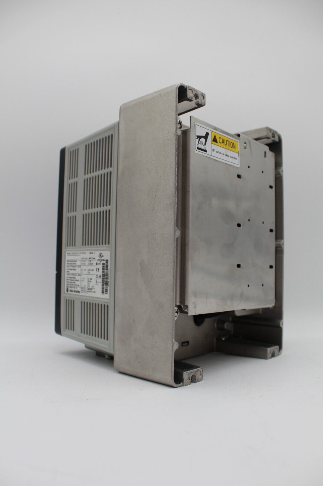 Allen-Bradley 20AD2P1A3AYYACNN  PowerFlex 70 Adjustable Frequency Drive