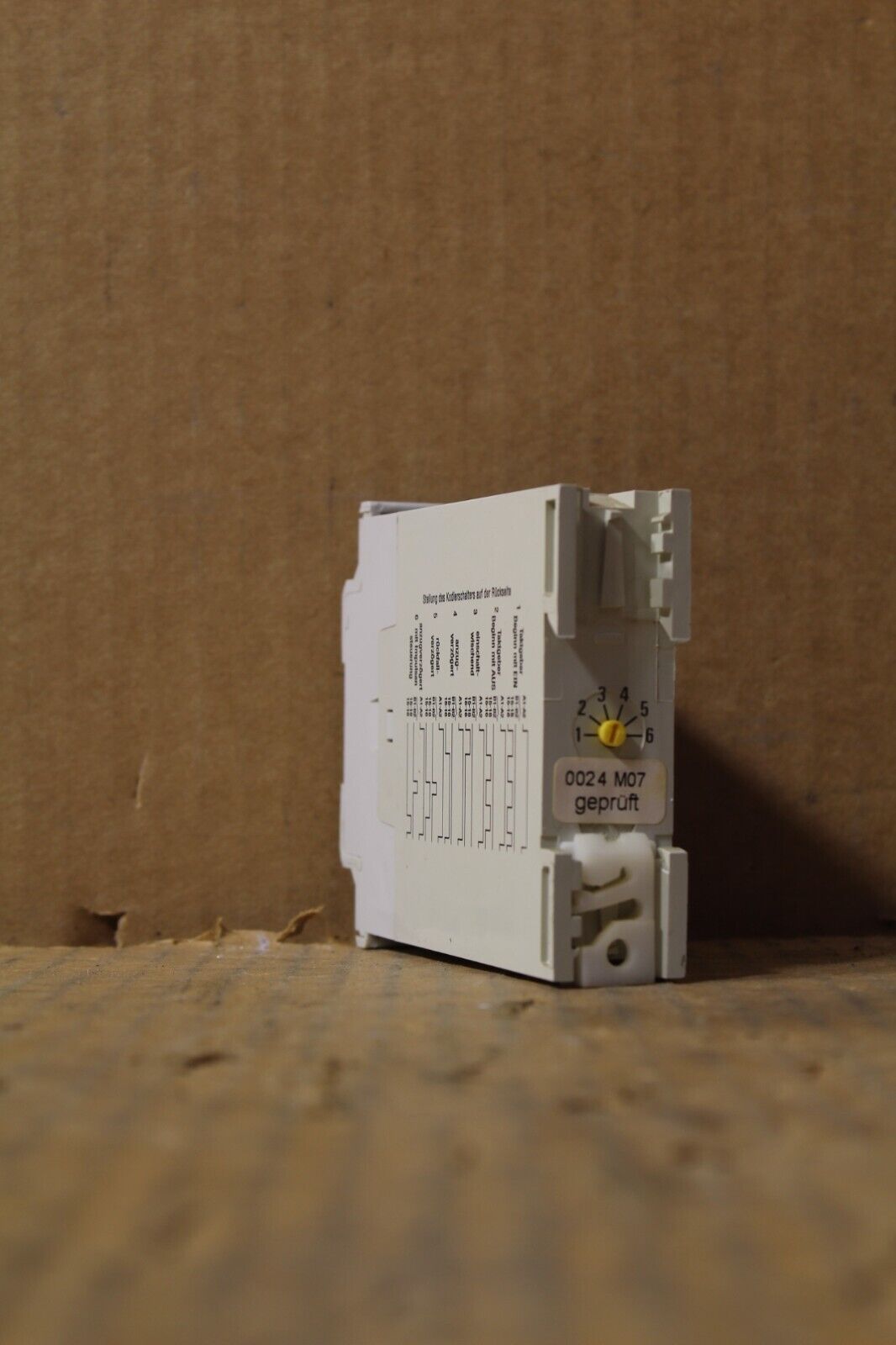 E. Dold u. Sohne KG MK 7855.82 Multifunction Relay