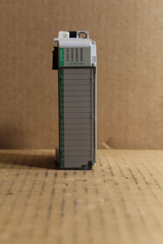 Allen-Bradley 1769-OV16 Output Module