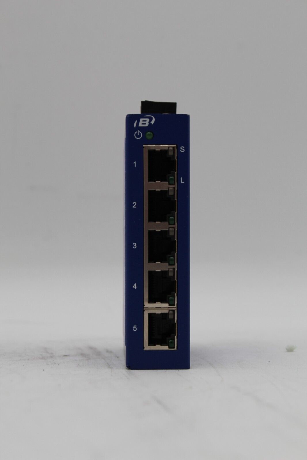B&B Electronics ESW105 5-Port Unmanaged Ethernet Switch
