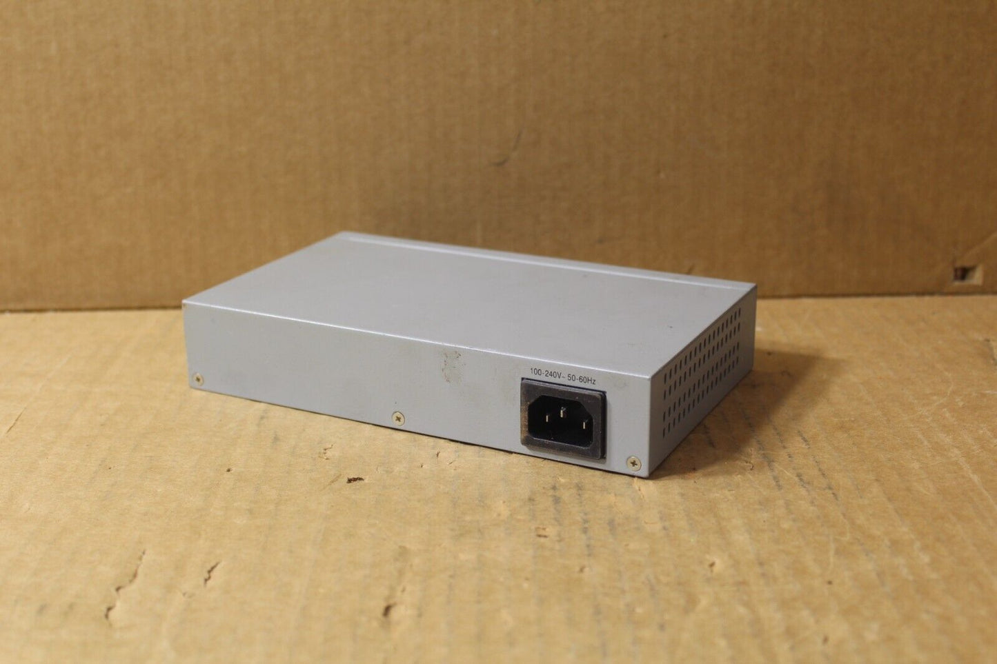 Allied Telesyn International AT-FS705L Industrial Ethernet Switch