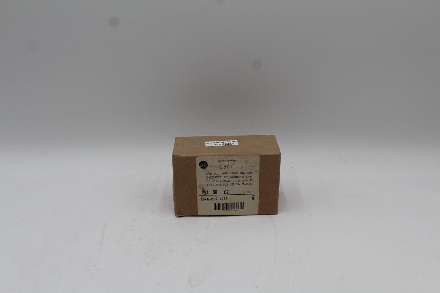 Allen-Bradley 194L-E16-1753 Control and Load Switch