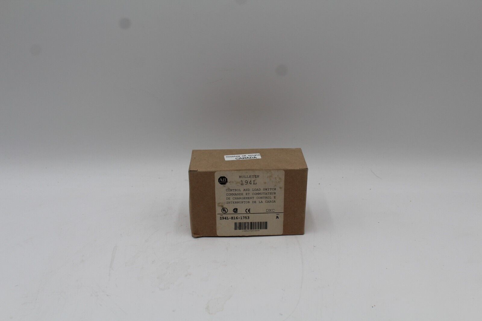 Allen-Bradley 194L-E16-1753 Control and Load Switch