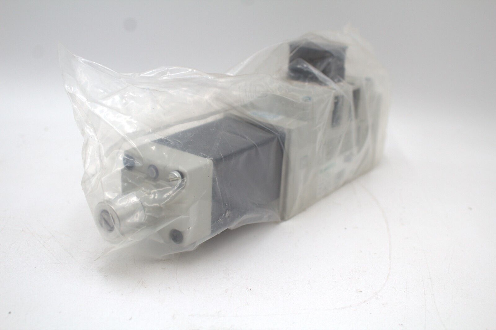 Numatics I23SA400R072L61 Pneumatic Valve