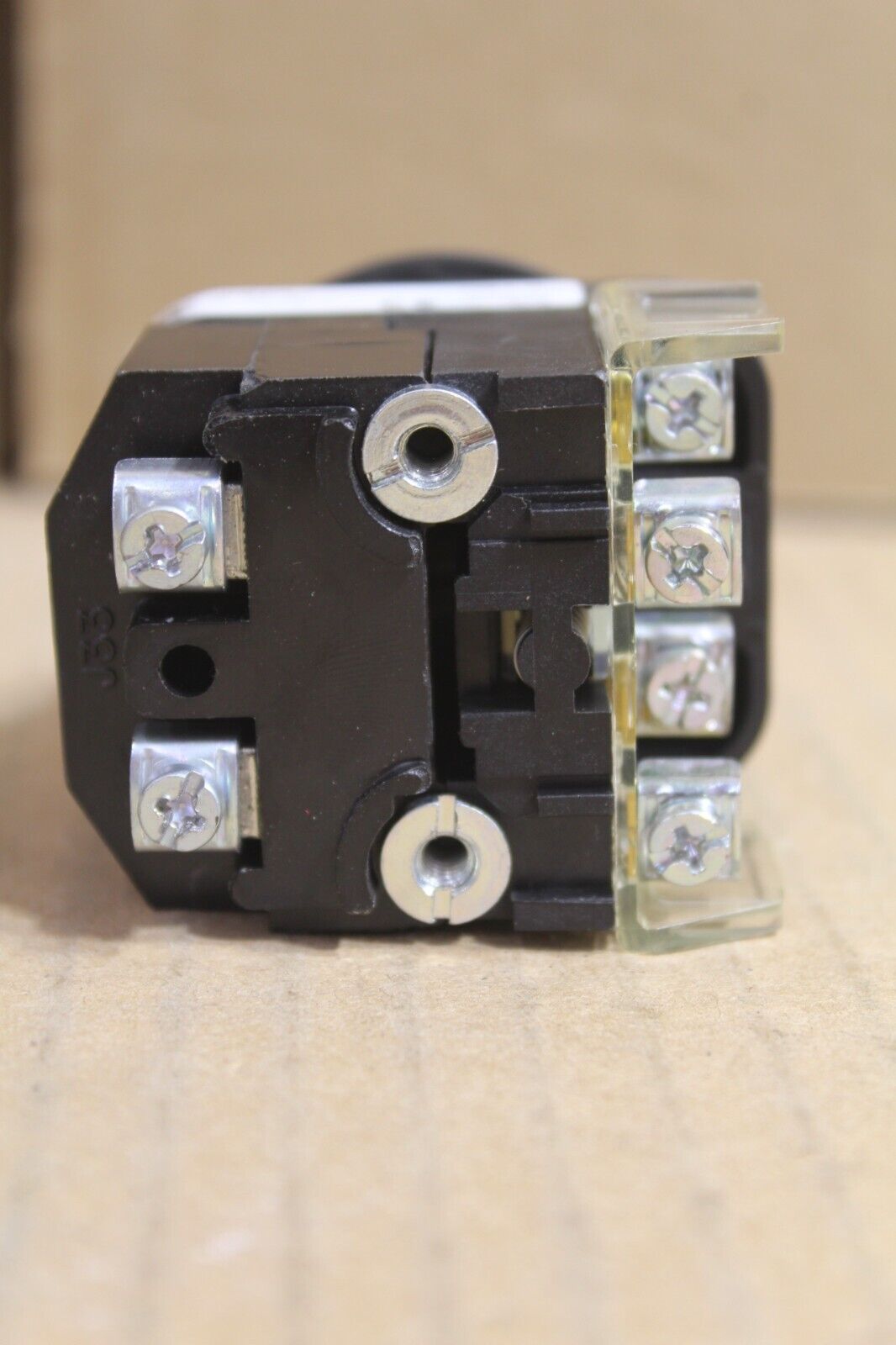 Allen Bradley 800T-PAH16A Amber Push Button