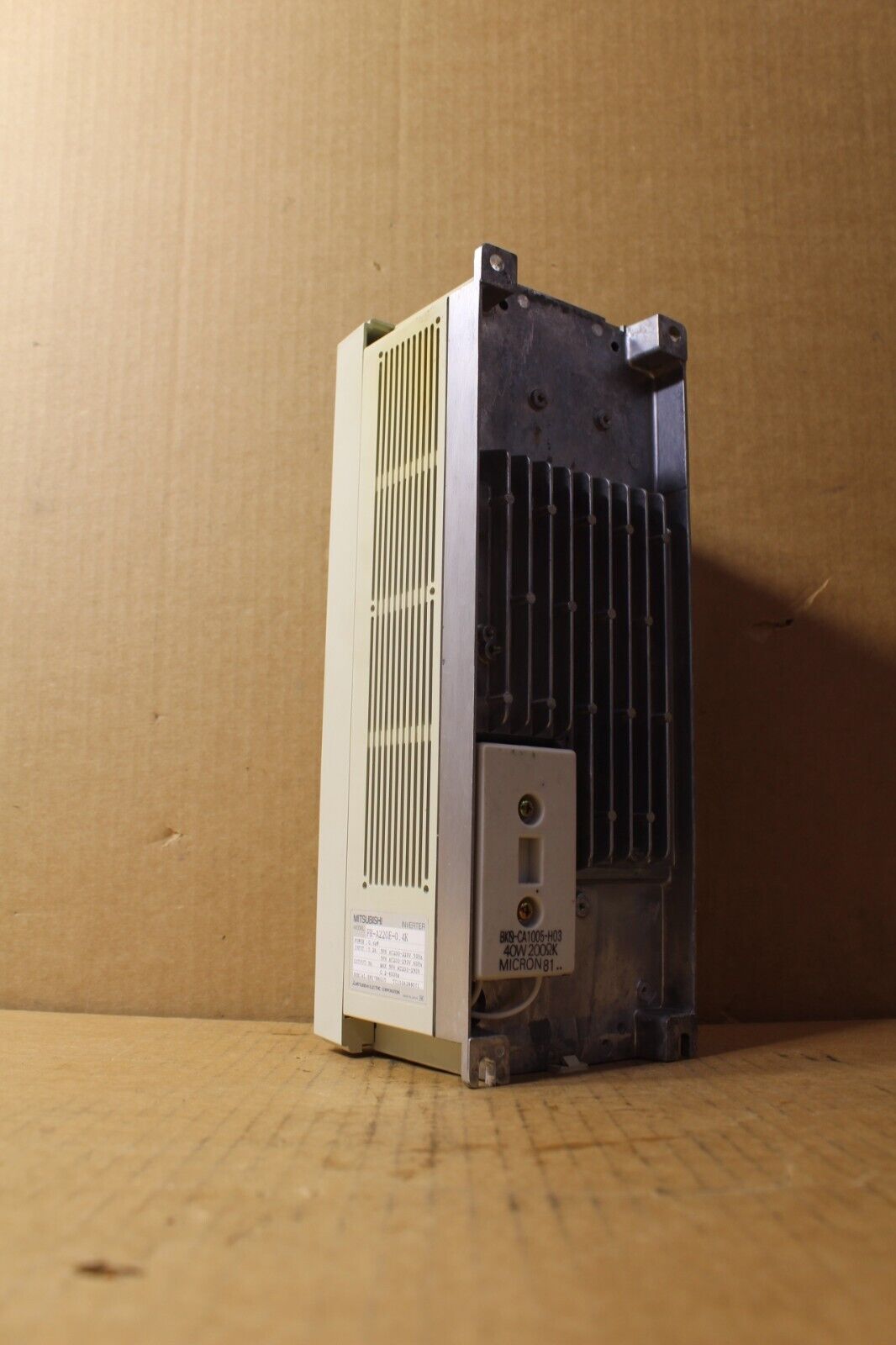 Mitsubishi FR-A220E-0.4K Inverter