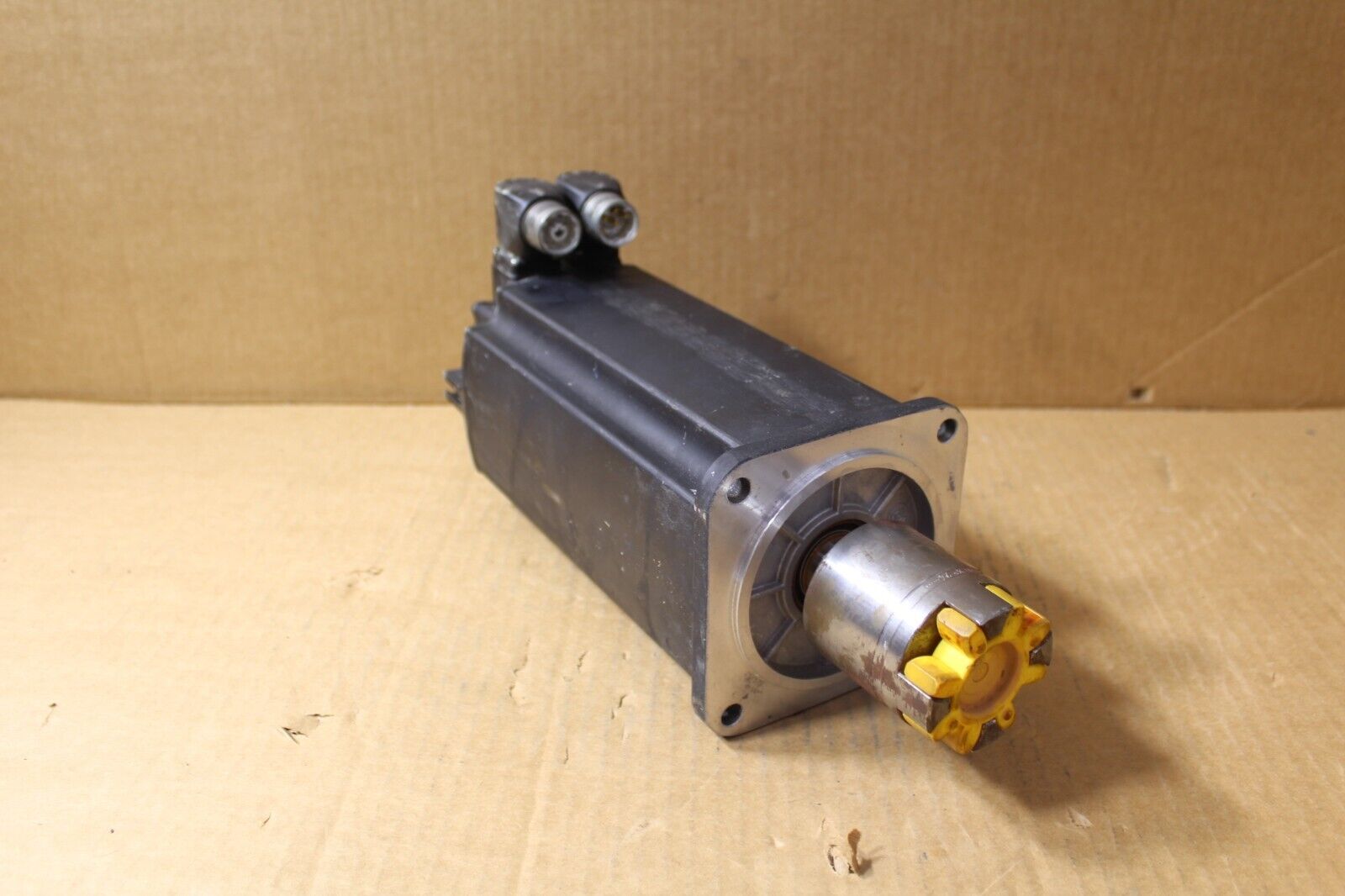 Rexroth MSK061C-0600-NN-S1-UG1-NNNN Servo Motor