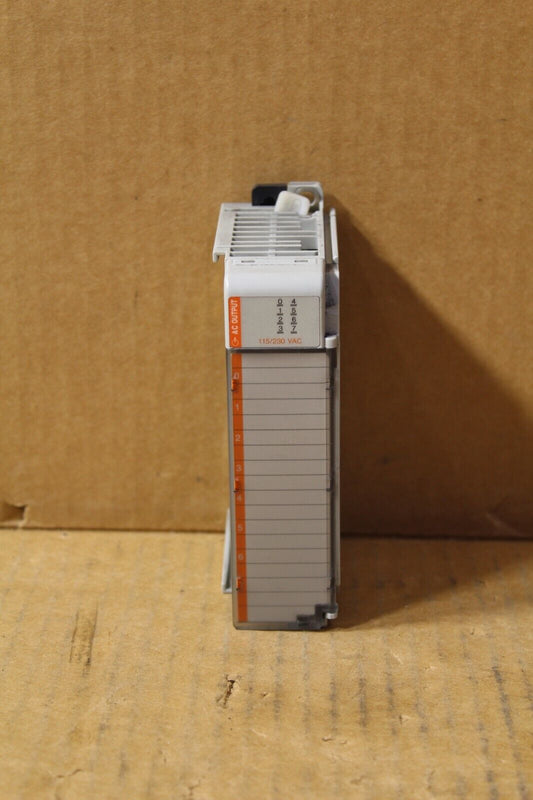 Allen-Bradley 1769-OA8 Compact I/O 8 Pt Output Module
