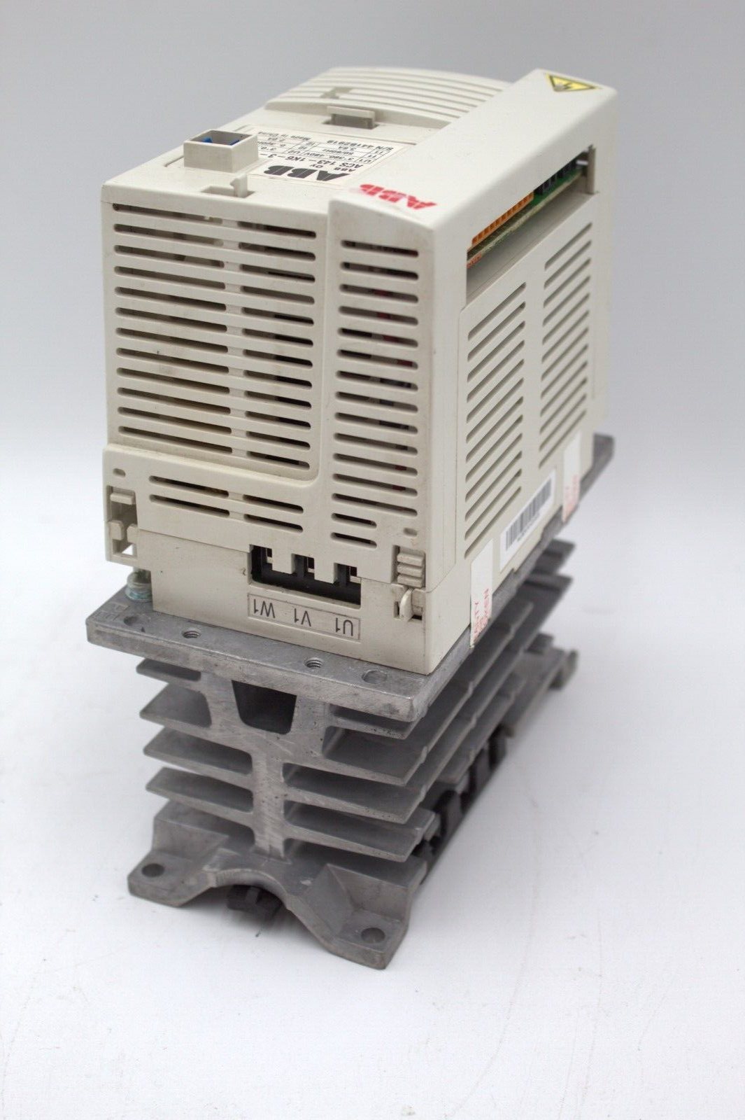 ABB ACS143-1K6-3-U AC Drive (Broken Tabs) (No Control Panel)