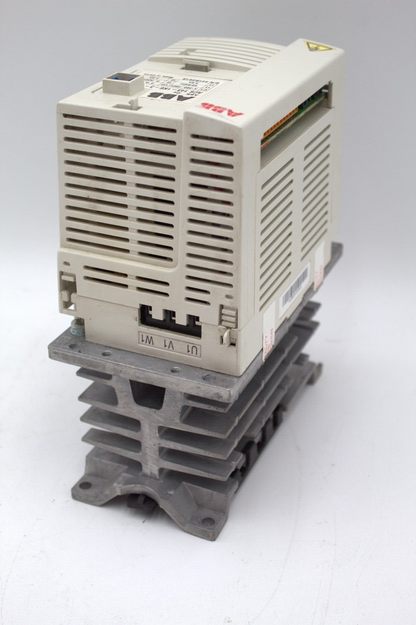 ABB ACS143-1K6-3-U AC Drive (Broken Tabs) (No Control Panel)