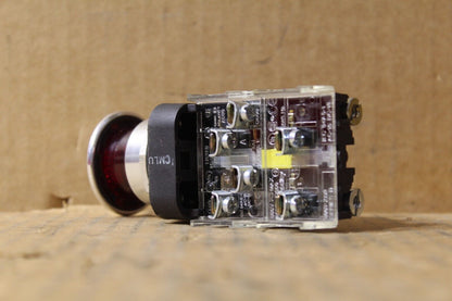 Allen-Bradley 800T-FXR10 D4 Red Mushroom Push Button