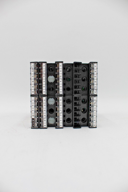 Eurotherm 2404/V4/VH/TM/VS/RR/RF/XX/YM/M6/ENG/XXXXX/EU0144 Temp Controller