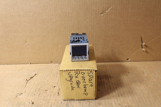 Eurotherm 3216I/FM/VH/RRXX/R/4XL/S/ENG/ENG F0956  Temperature Controller