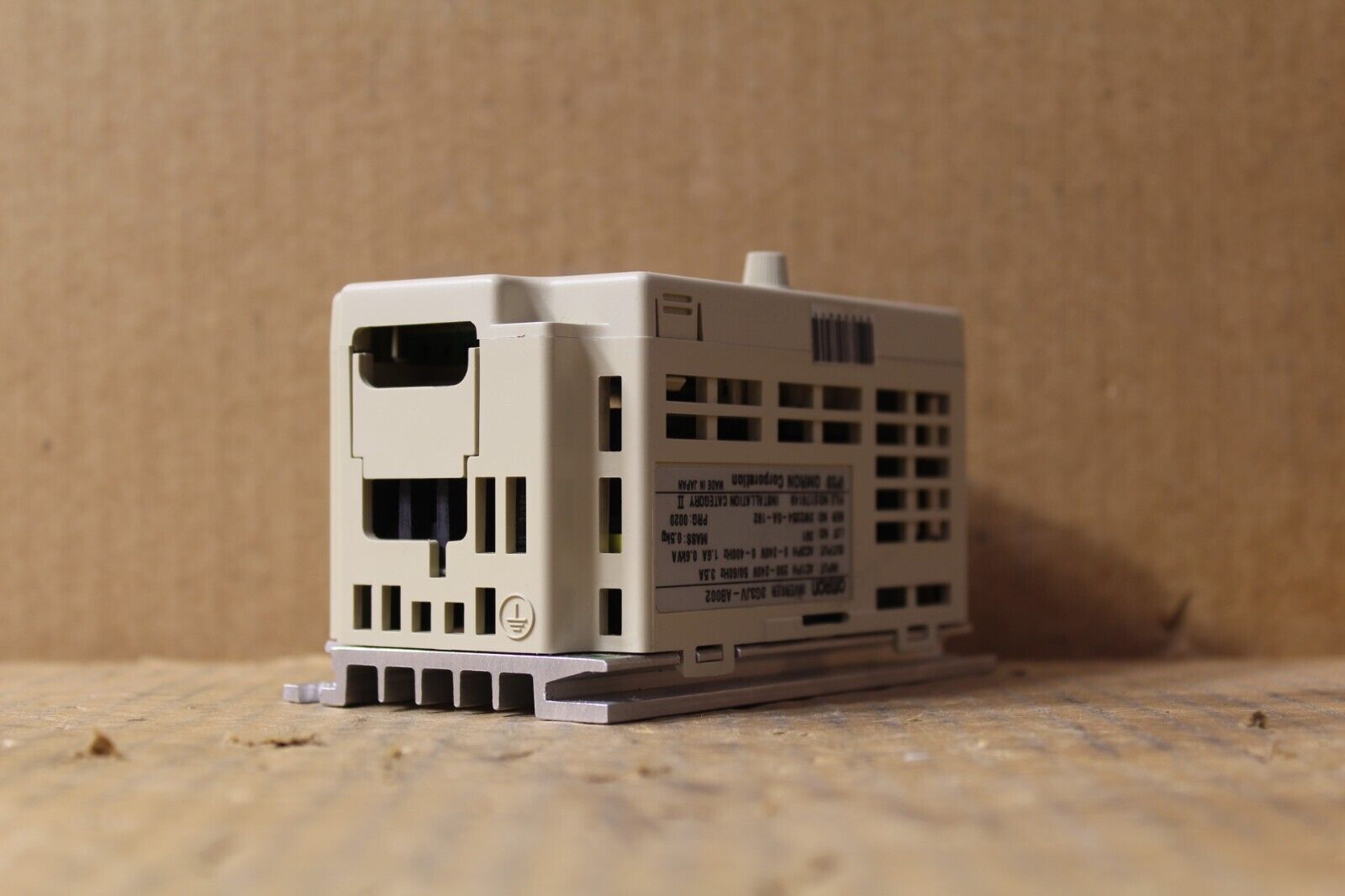 Yaskawa 3G3JV-AB002 SysDrive Inverter