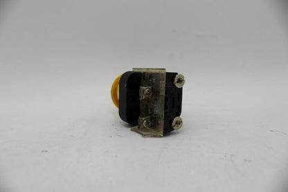 Allen-Bradley 800T-FX D4 Yellow Push Button