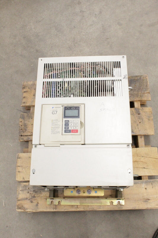 Yaskawa CIMR-G7U2037 G7 Varispeed Inverter Drive