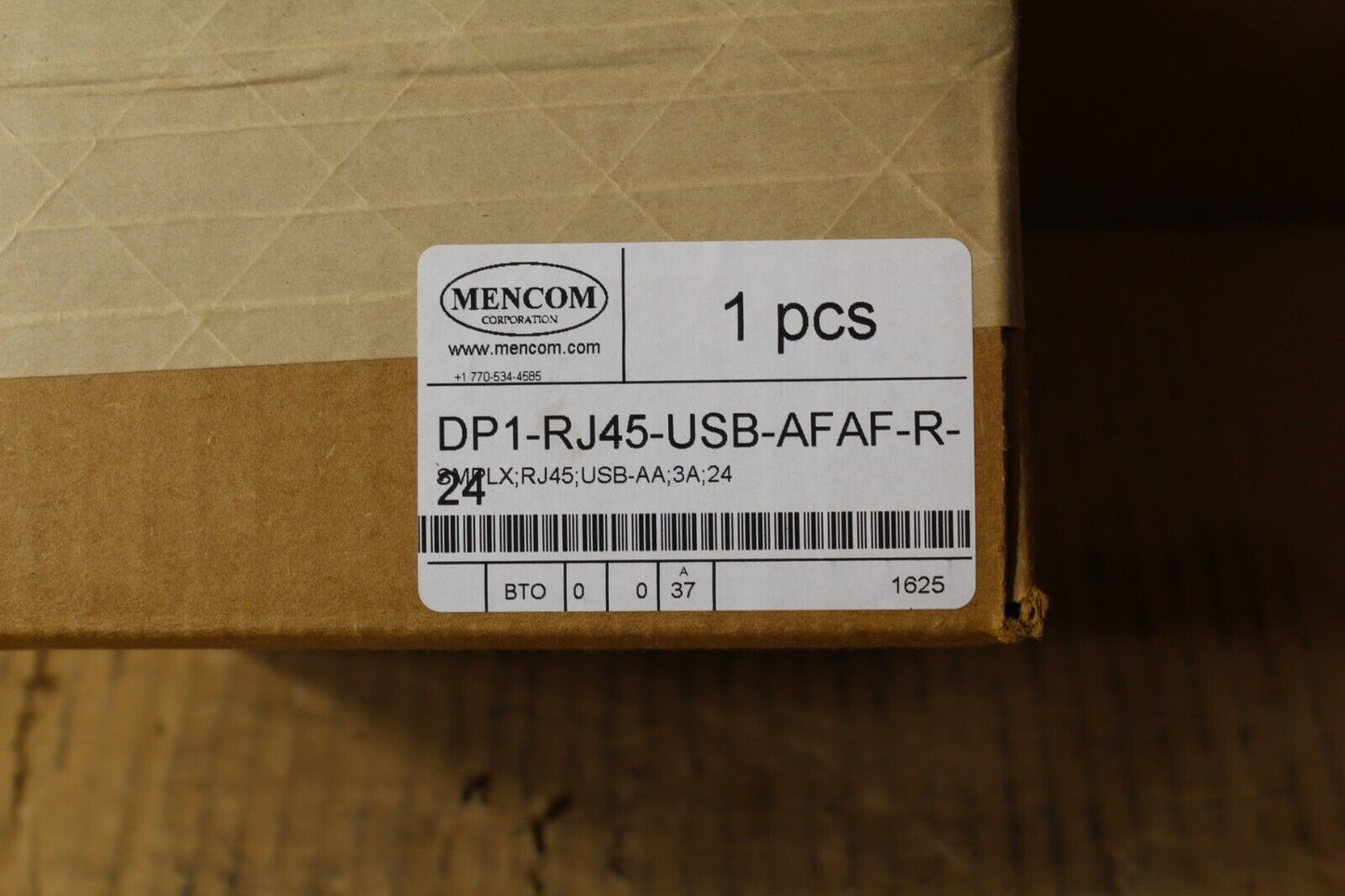 Mencom Corporation DP1-RJ45-USB-AFAF-R-24 Panel Interface Connector