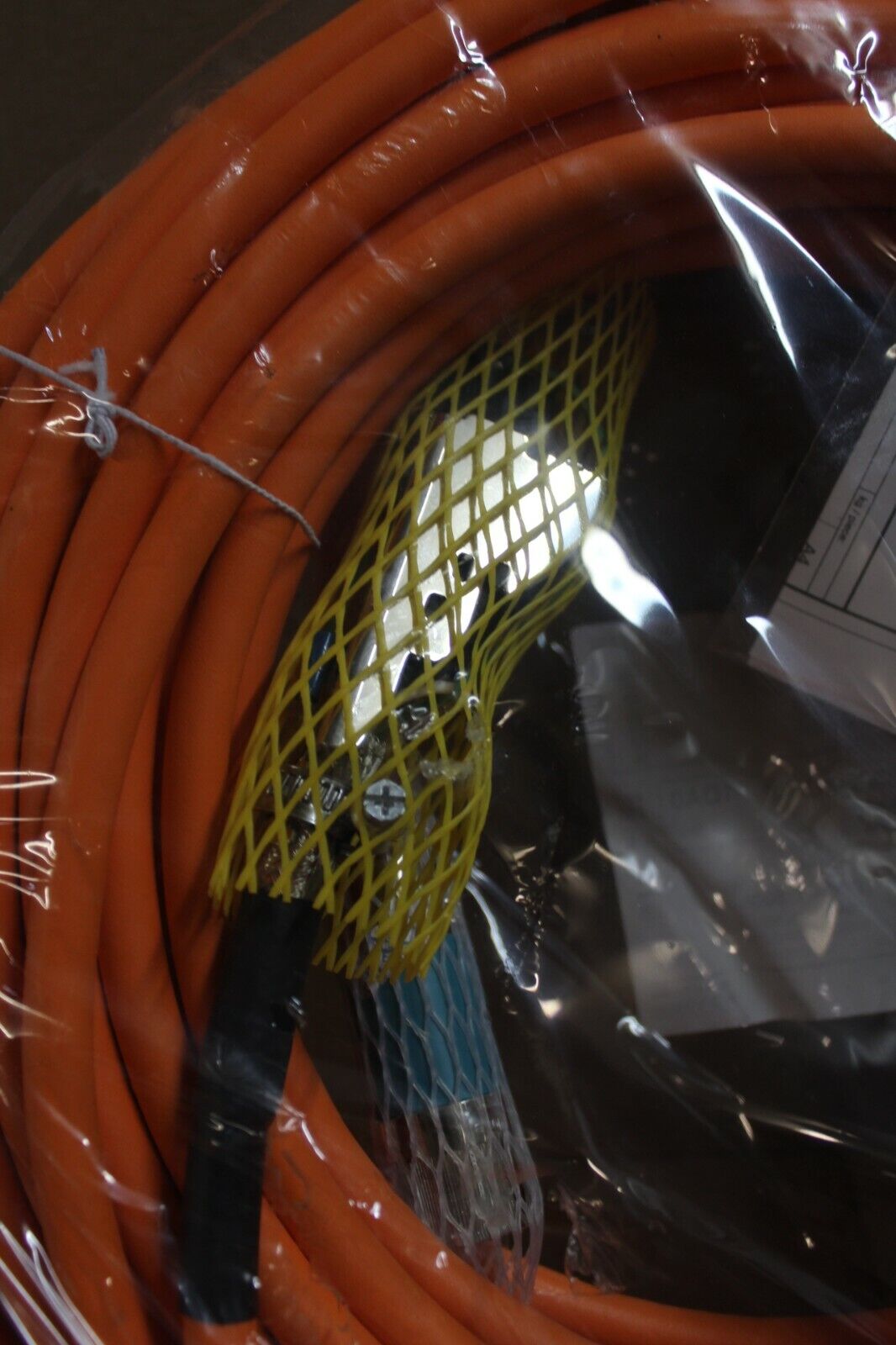 Siemens 6FX8002-5DN01-1DA0 30m Power Cable