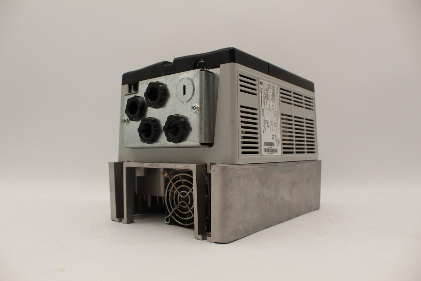 Allen-Bradley 20AD5P0A3AYNNNNN PowerFlex 70 Variable Frequency Drive