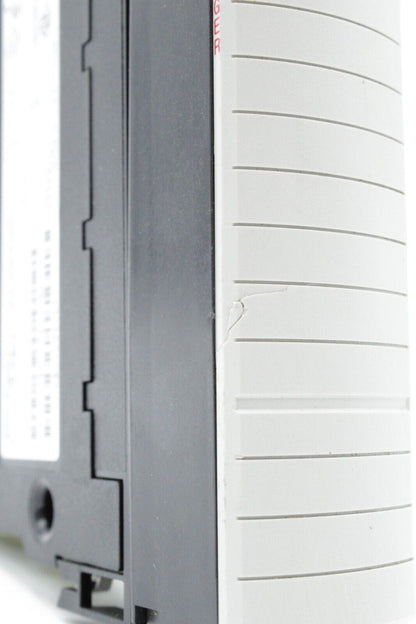 Allen-Bradley 1756-OF6CI/A Analog Isolated Output Module (Cracked Door)