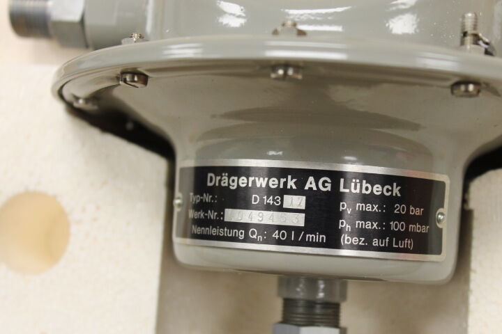 DRAGERWERK AG LUBECK D14317 PRESSURE REDUCER