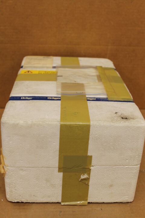 DRAGERWERK AG LUBECK D14300 PRESSURE REDUCER