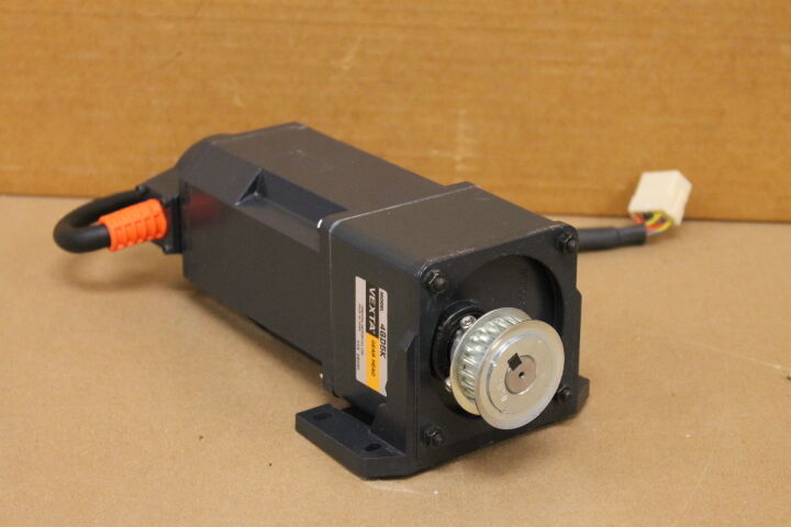 ORIENTAL MOTOR KBLM460GD-CM VEXTA MOTOR WITH 4GD5K VEXTA GEARHEAD