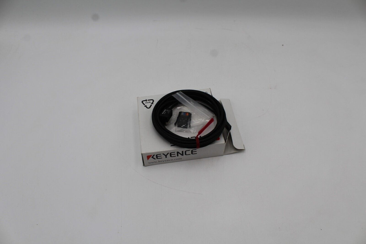 Keyence AP-41 Digital Pressure Sensor