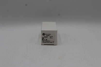 Allen-Bradley 800MB-CQAL10AB Small Square Illuminated Push Button