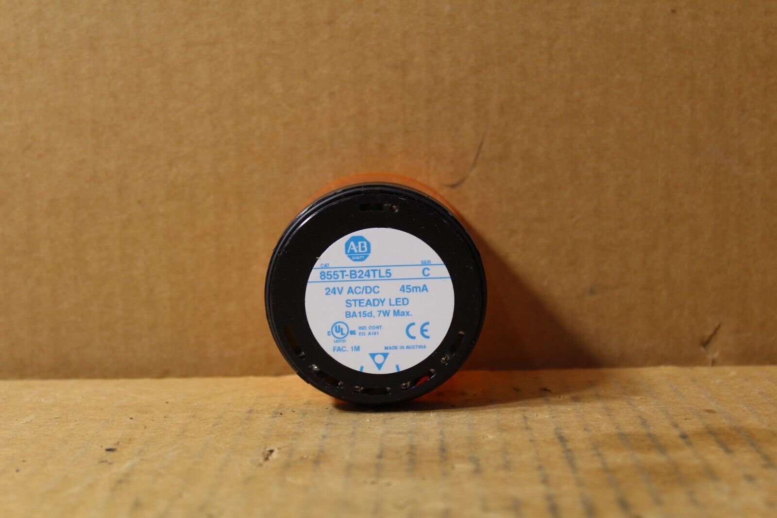 Allen-Bradley 855T-B24TL5 Amber Stack Light w/ Lamp