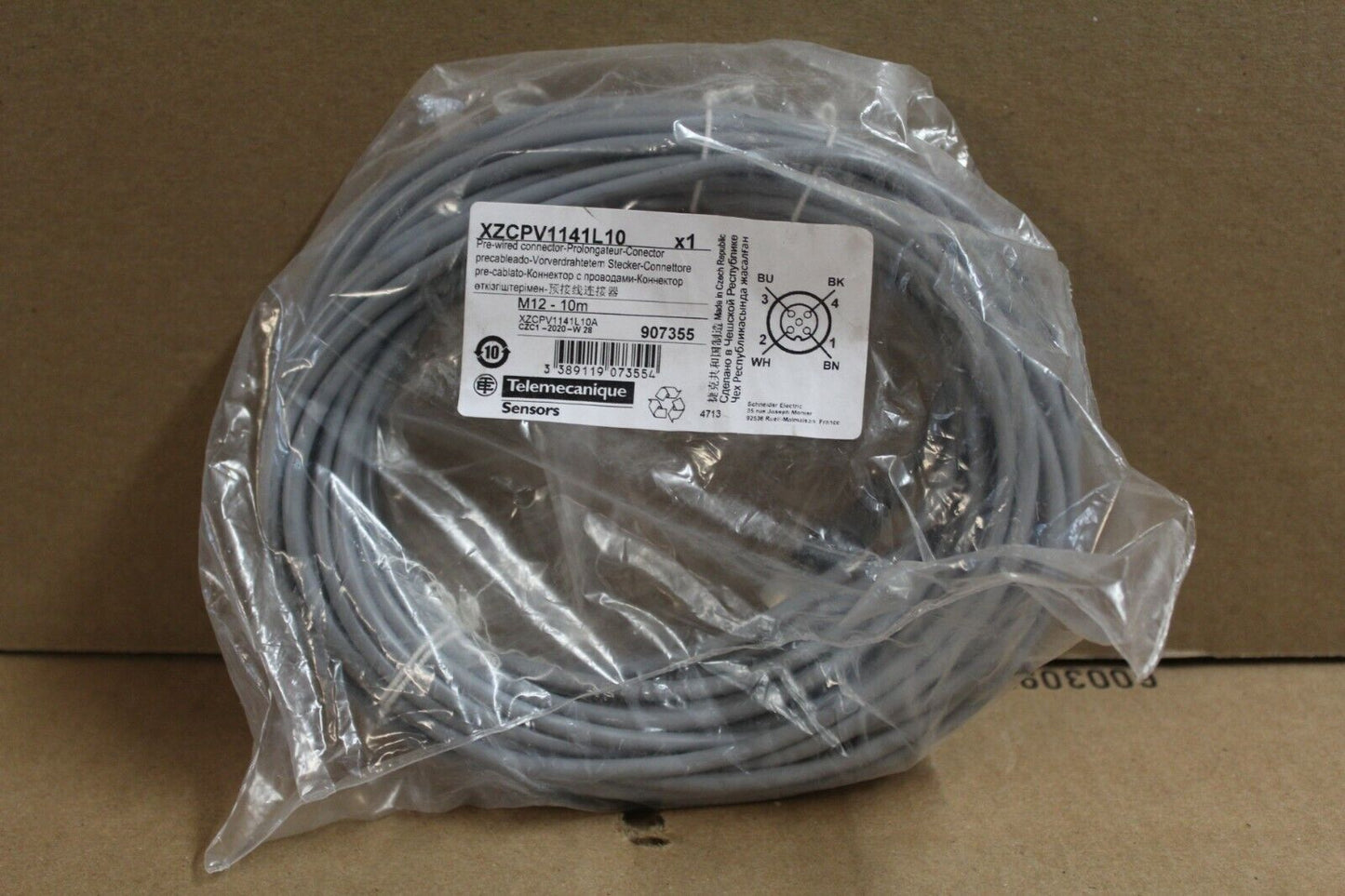 Telemechanique XZCPV1141L10 Pre-Wired Connector