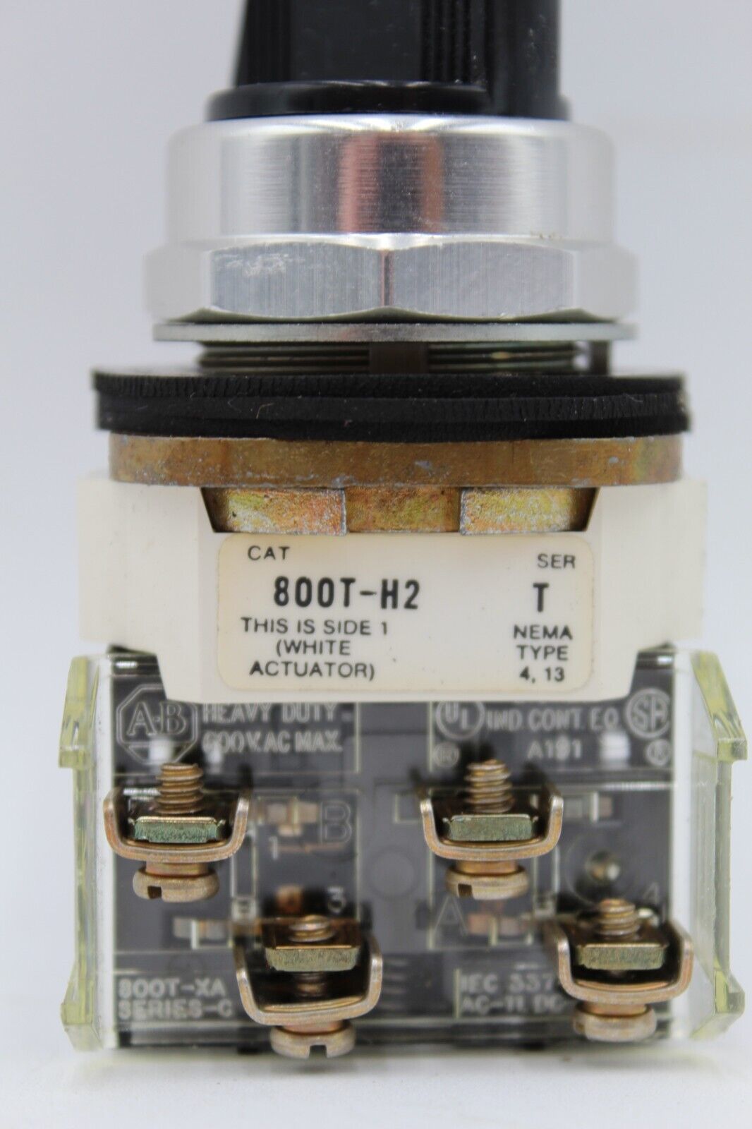 Allen-Bradley 800T-H2 Selector Switch
