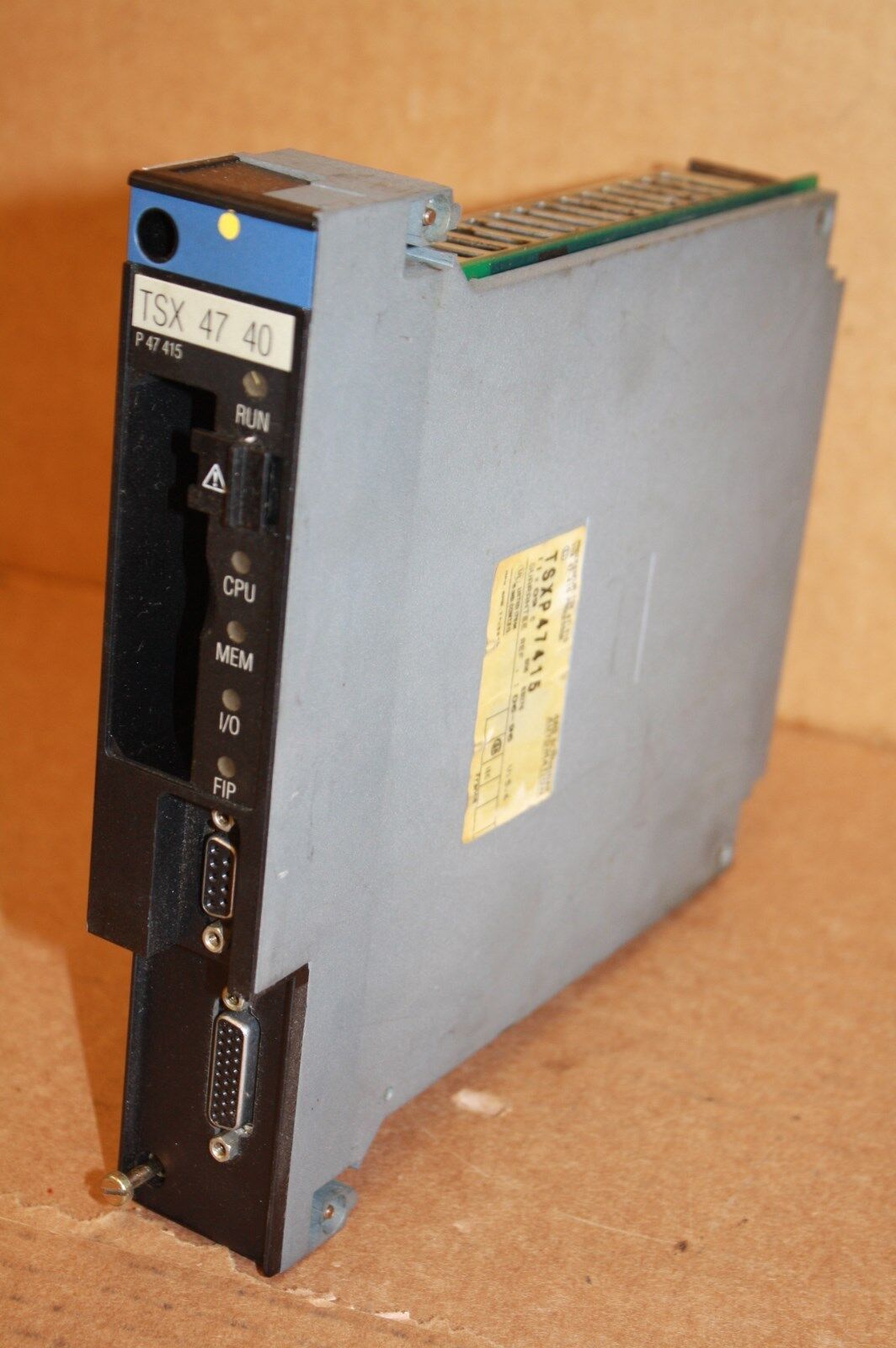 SCHNEIDER TSXP47415 PROCESSOR MODULE