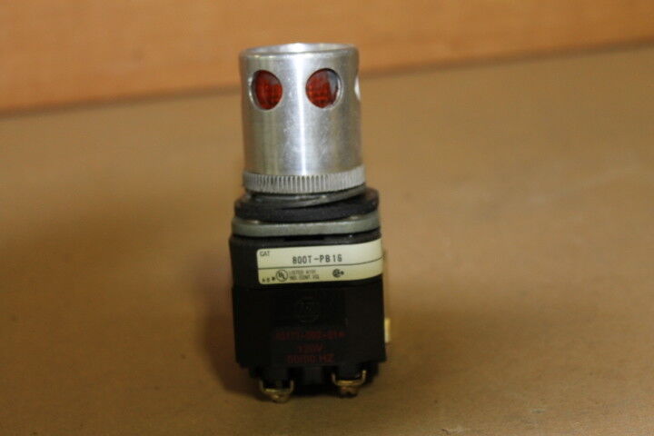 ALLEN-BRADLEY 800T-PB16 SER. T ORANGE PUSH BUTTON WITH BEZEL