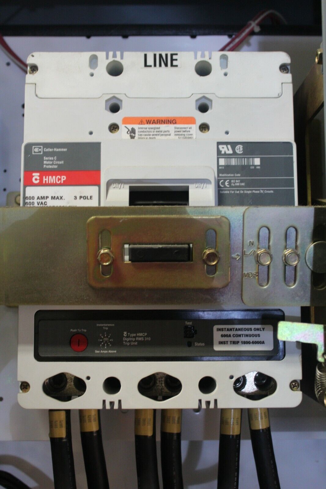 Allen Bradley 1336F-BP300-AN-EN-L6-NCM Drive and Cabinet