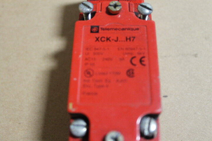 Telemecanique XCK-J...H7 Limit Switch