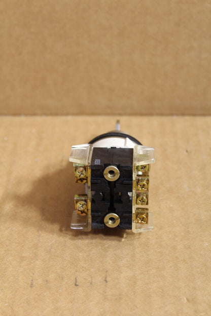 Allen-Bradley 800T-J69KE7 Selector Switch