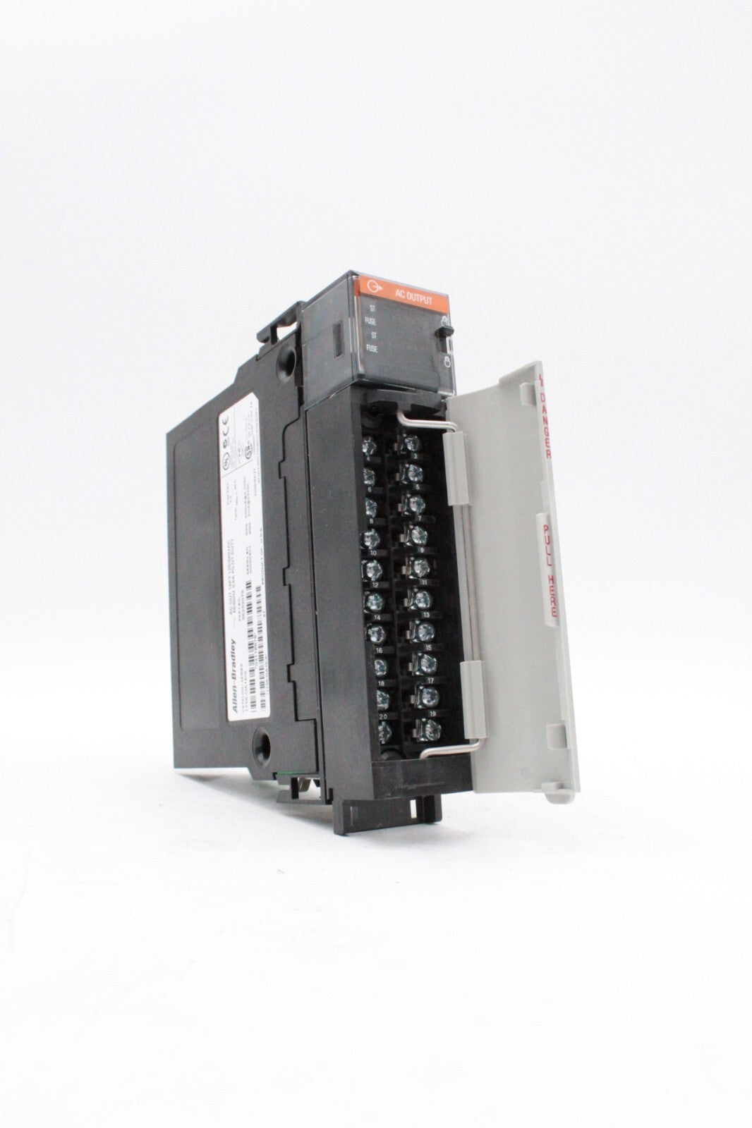 Allen-Bradley 1756-OA16/A ControlLogix Output Module