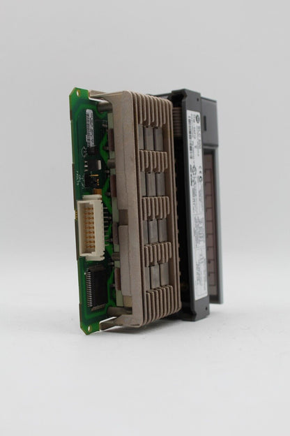 Allen-Bradley 1746-OAP12 SLC 500 12 Point High Current Output Module
