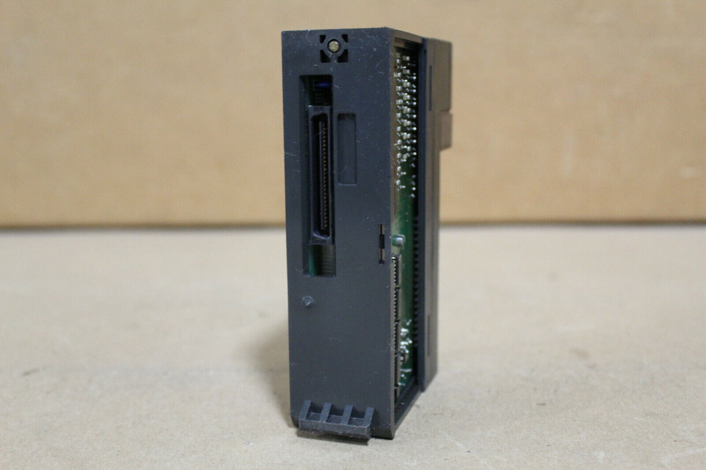 Mitsubishi A1SH42 Input / Output Unit