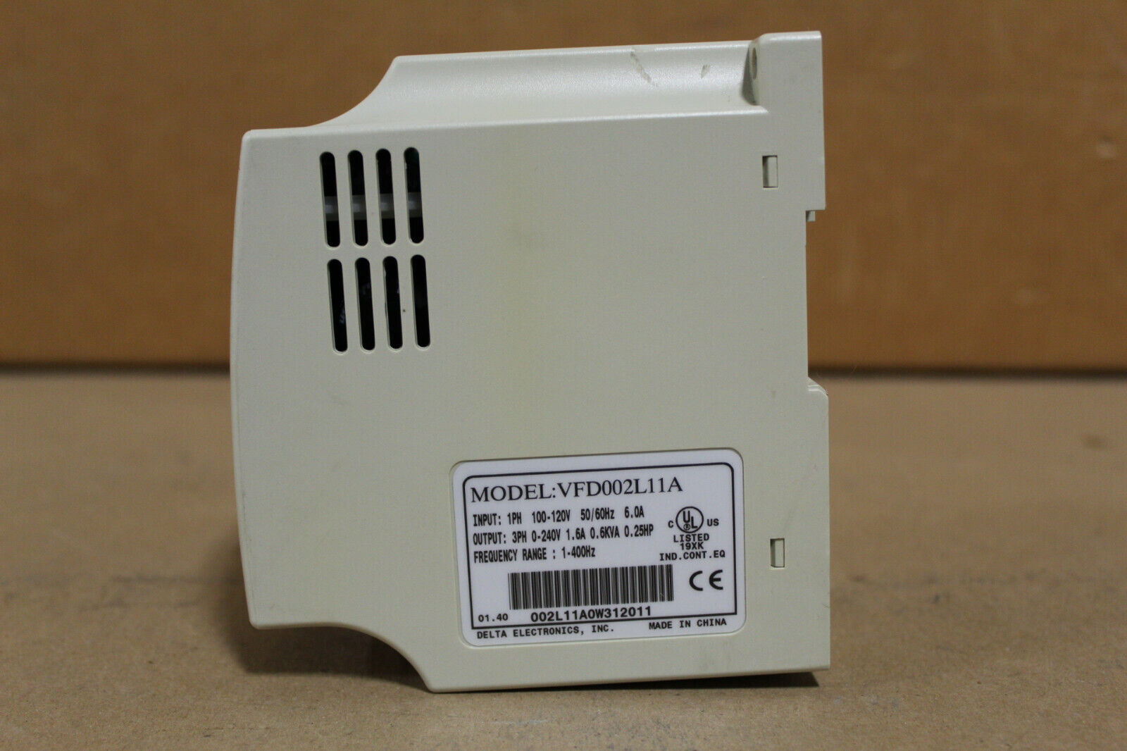 Delta VFD002L11A Motor Controller