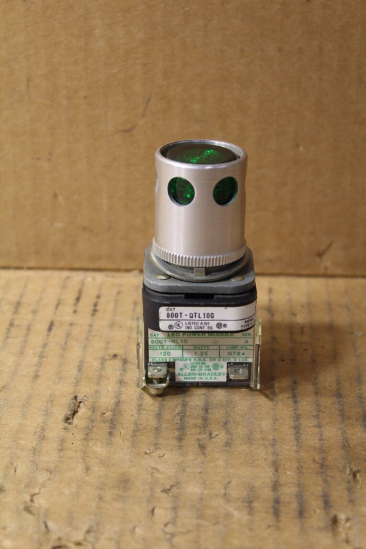 Allen-Bradley 800T-QTL10G Green Push Button