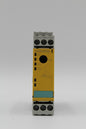 Siemens 3RK1205-0BE00-0AA2 Safety Relay