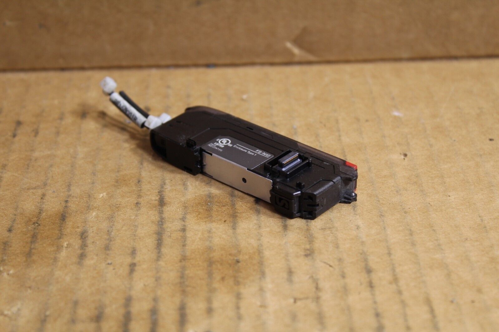 Keyence FS-N40 Fiber Optic Amplifier Sensor