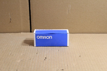 Omron E3F2-DS30C4 Proximity Switch Sensor