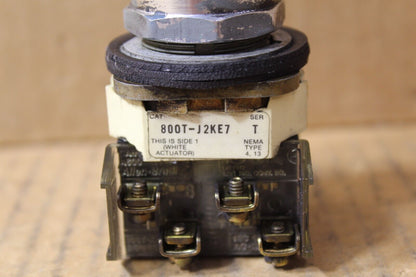 Allen-Bradley 800T-J2KE7 Switch