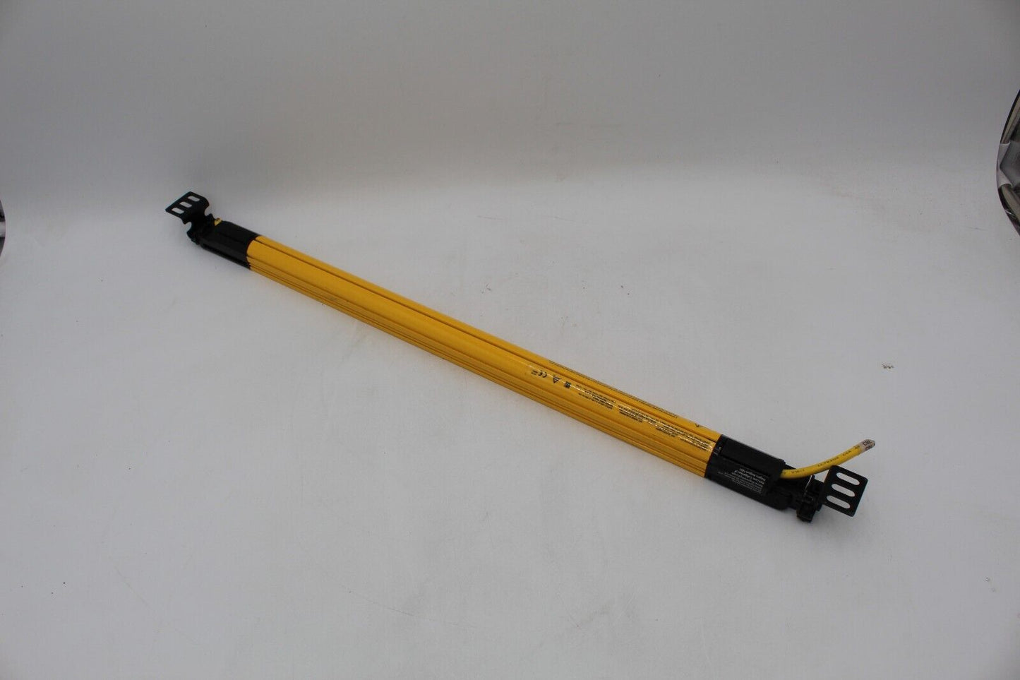 Banner SLPCR14-550P8 EZ-Screen Low Profile Cascade Receiver