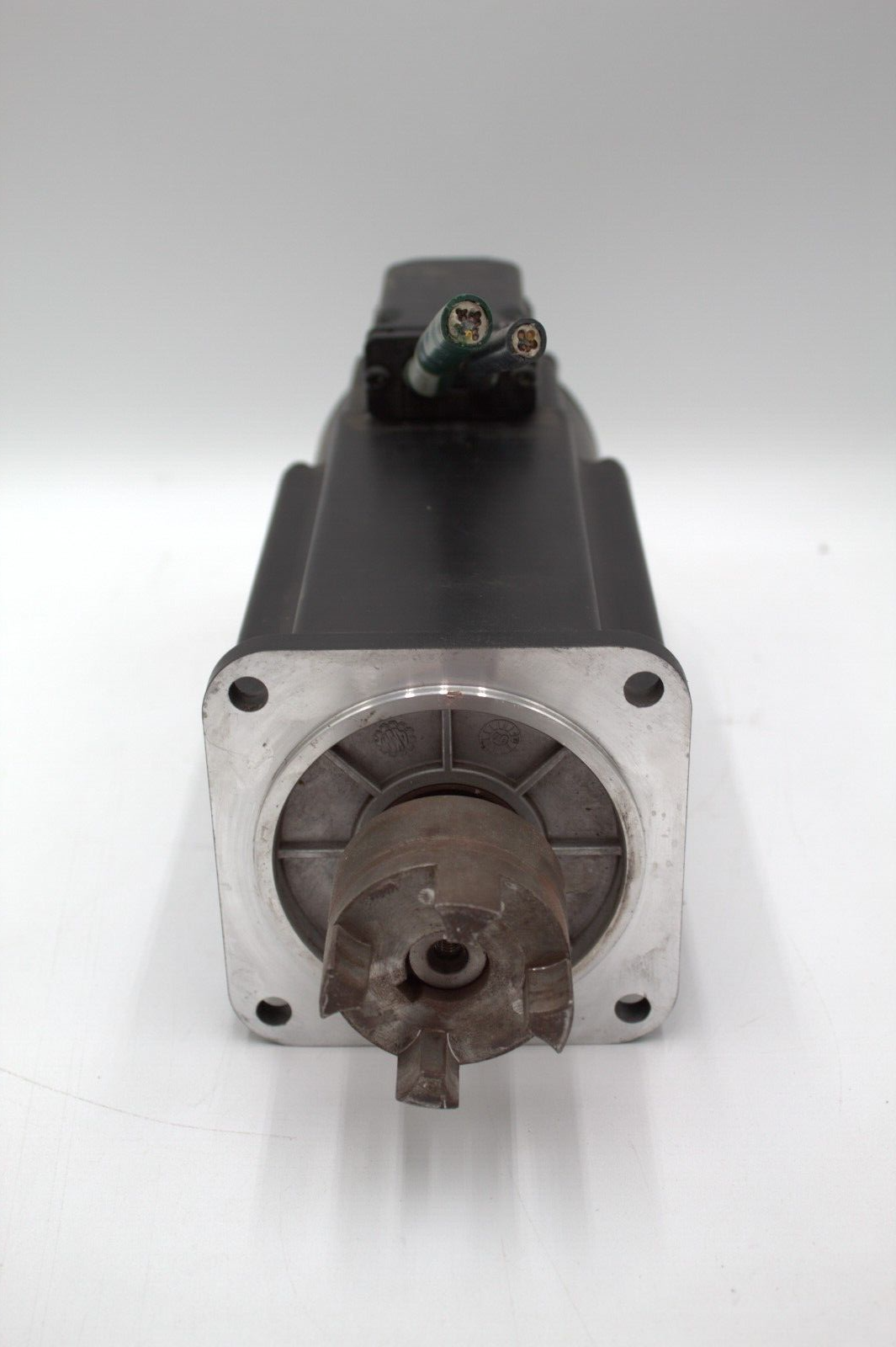 Rexroth Indramat R911261314 Servo Motor 02MKD071-0560652 502144