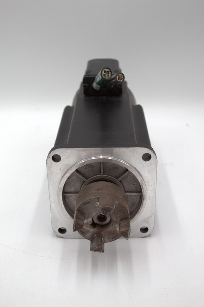 Rexroth Indramat R911261314 Servo Motor 02MKD071-0560652 502144