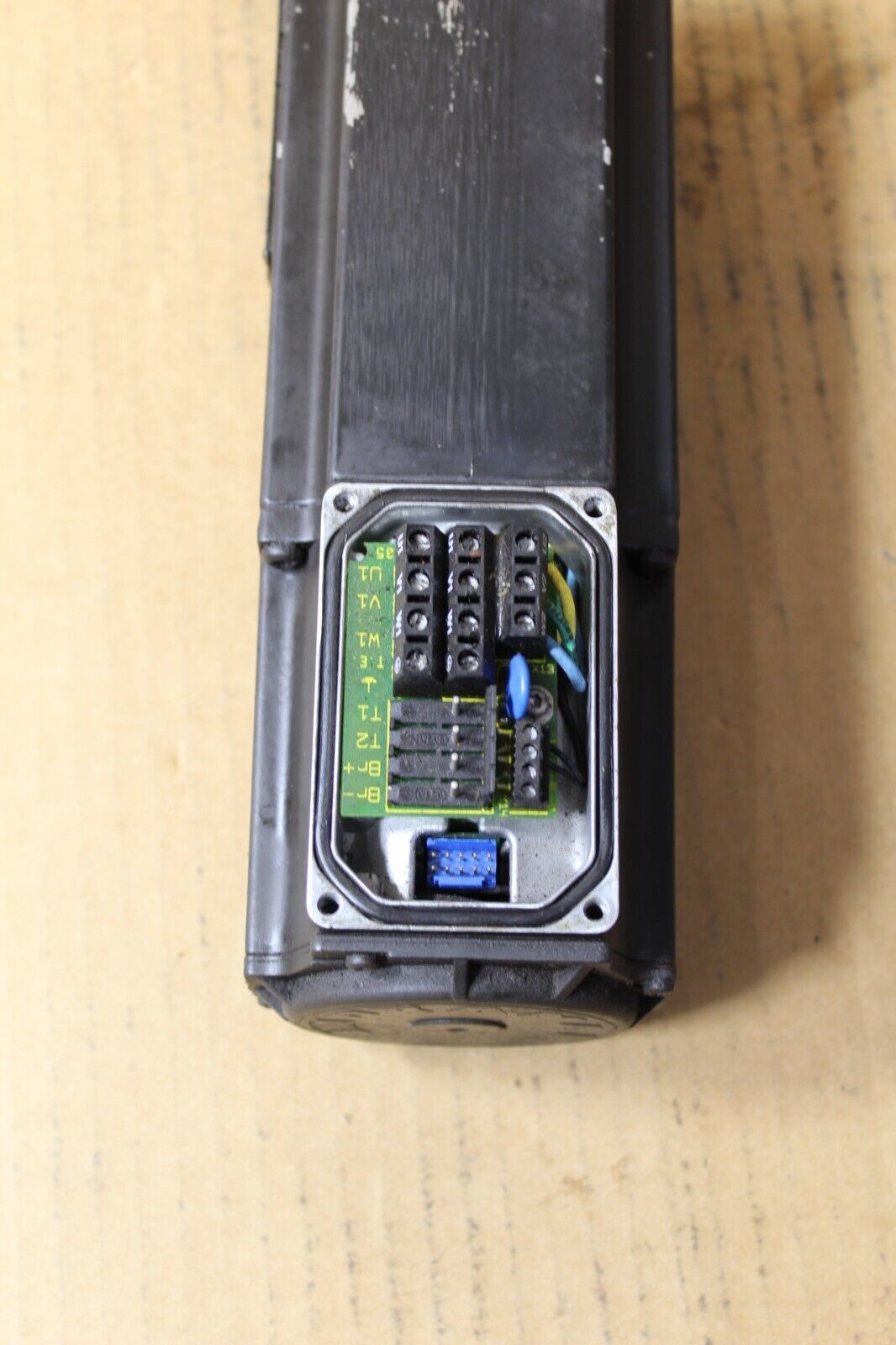 Rexroth Indramat MKD041B-144-KP0-KN Servo Motor (No Wire Harness Cover)